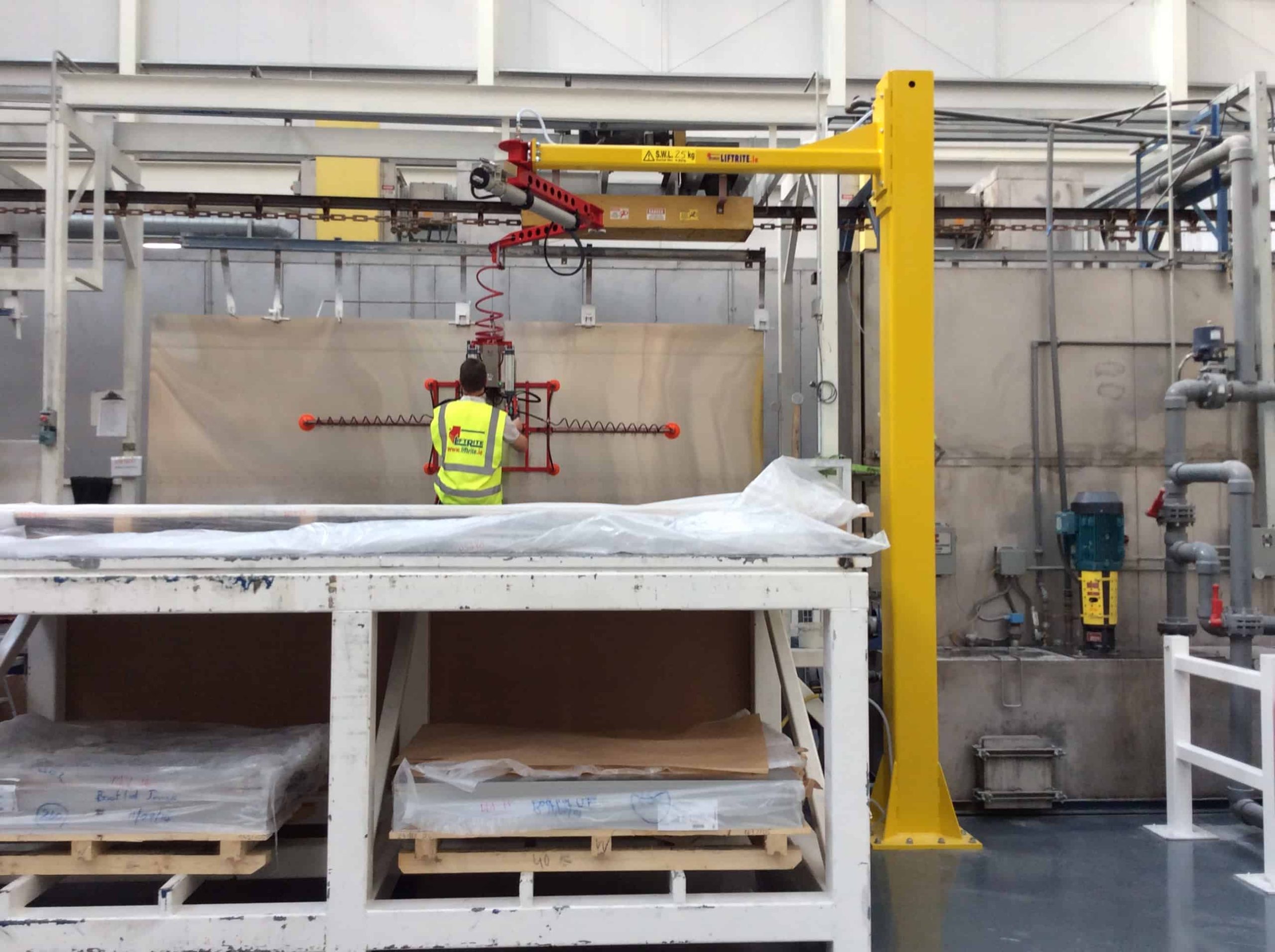 Custom Articulated Jib Cranes – Bespoke Lifting Solutions