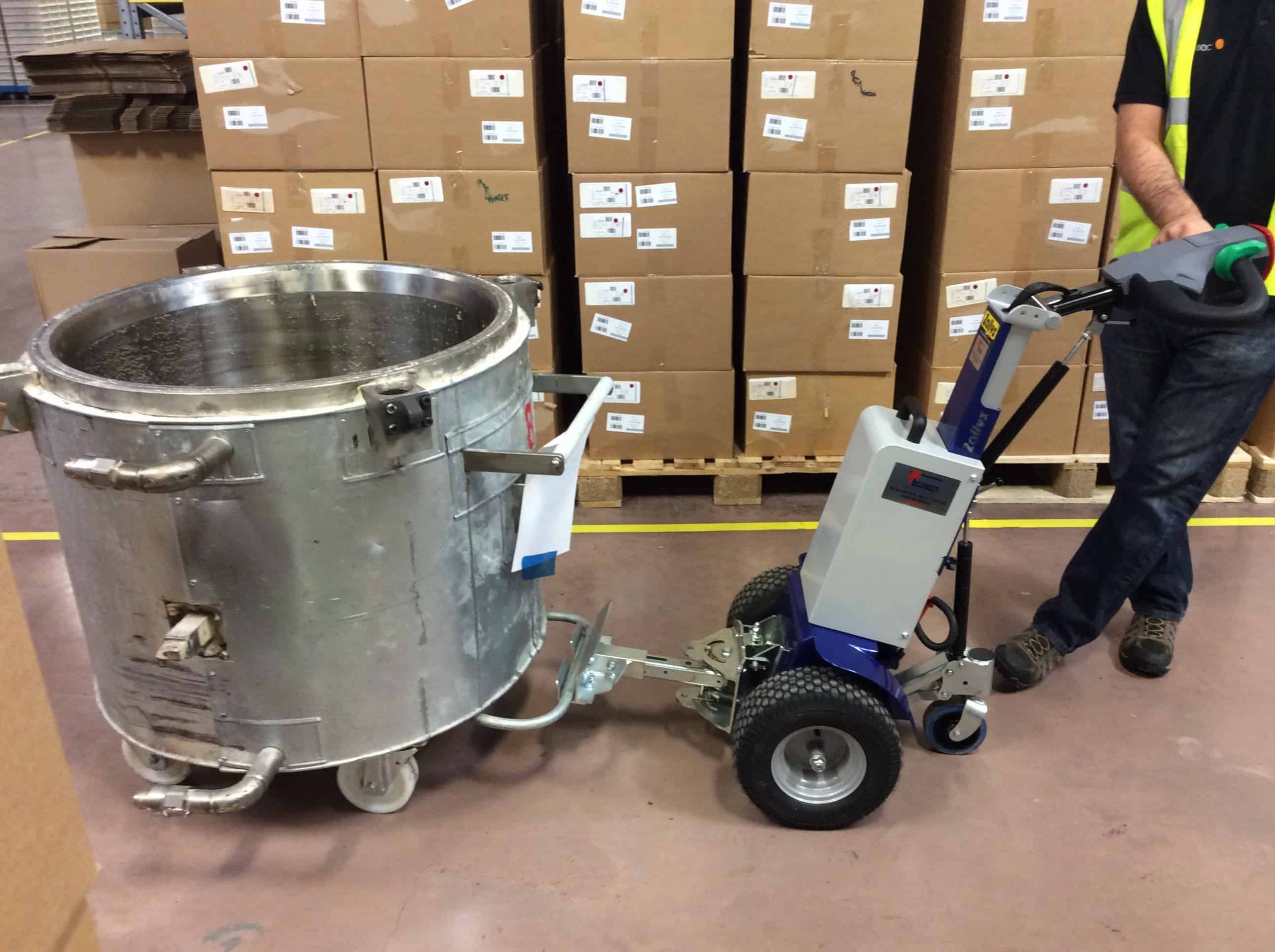 Electric Tow Tugs – Battery-Powered Towing Solutions (Up to 1,000kg Capacity)