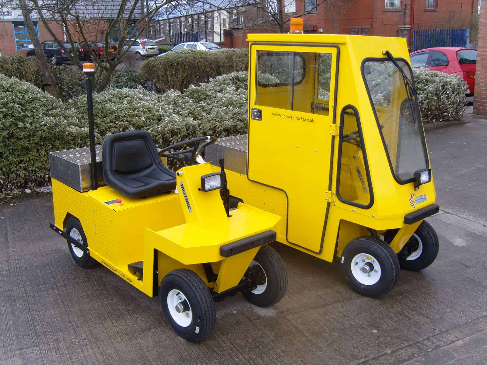 Electric Utility Vehicles – High-Performance Battery-Powered Burden Carriers & Towing Solutions