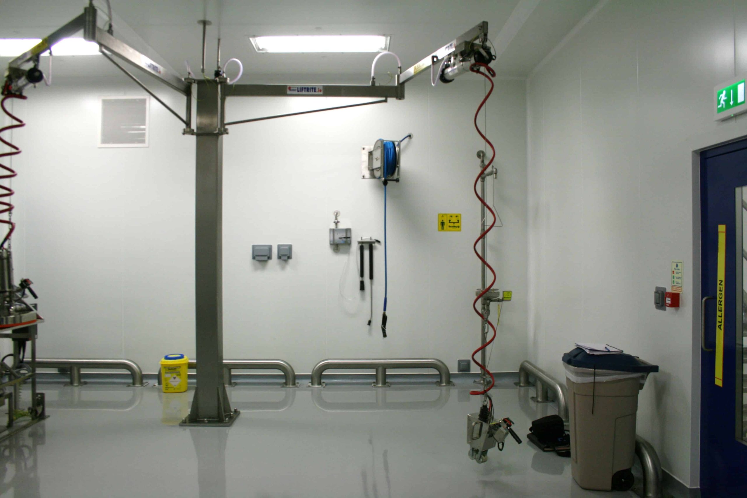 Fixed & Rigid Jib Cranes – Wall or Pillar Mounted Lifting Solutions