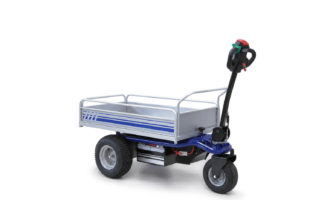 Electric platform truck with three-wheel chassis