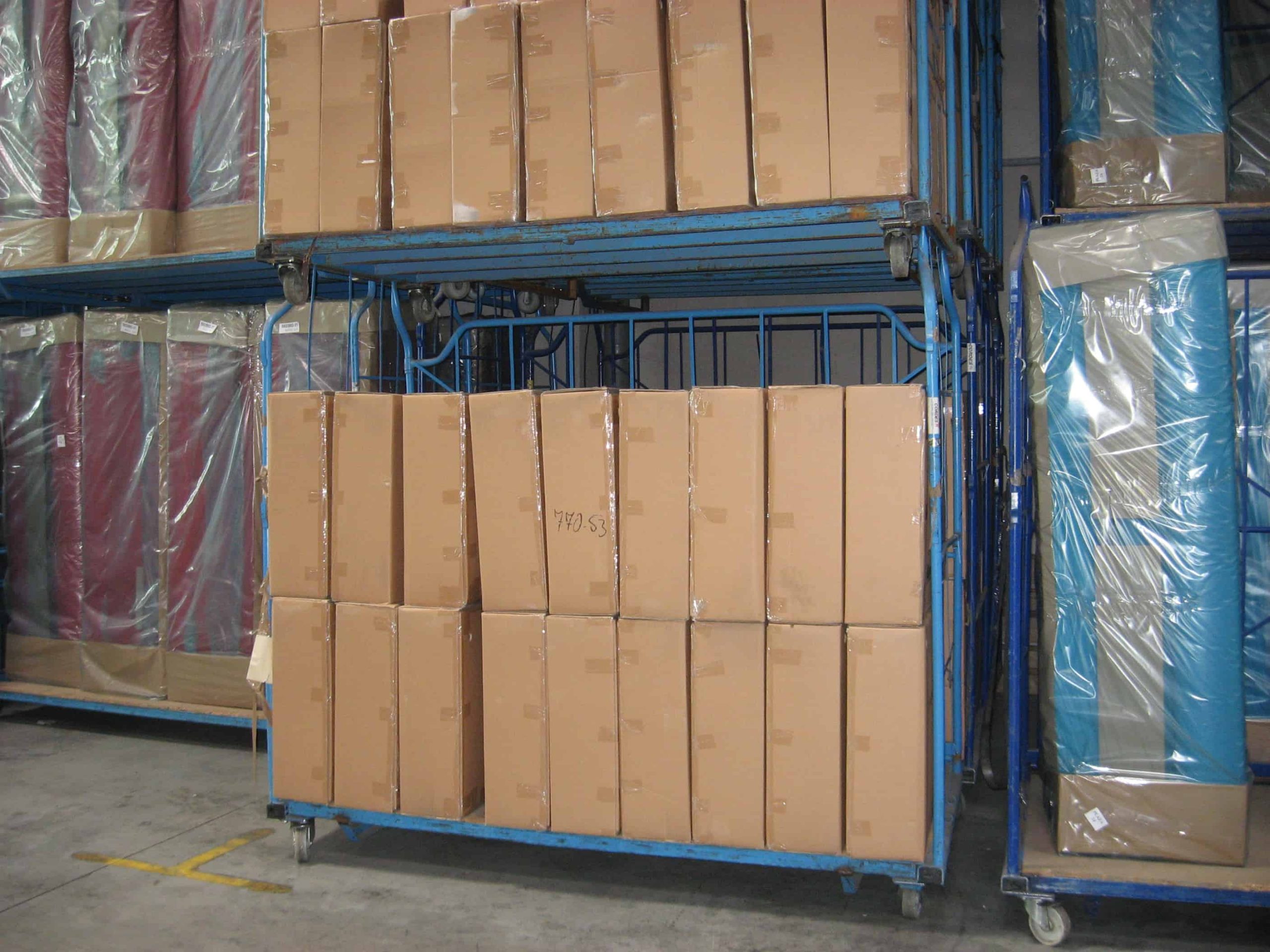 FurniBox Storage Solutions: Protect Bulky Goods and Save Space