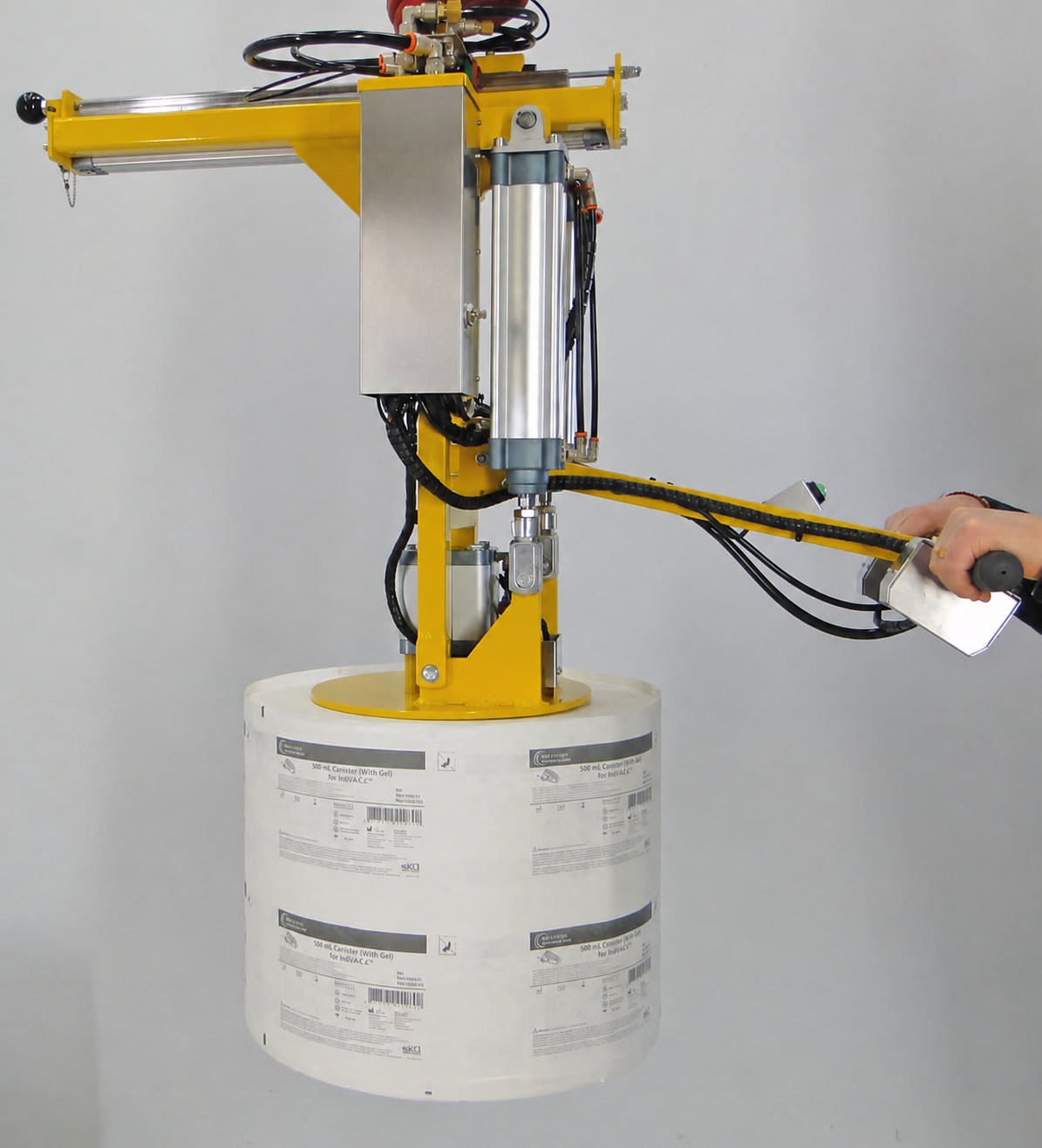 Reel Handling Solutions Mechanical & Vacuum Grippers